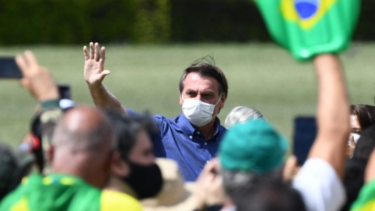 Bolsonaro afirmó que a Brasil le está "yendo bien" y es un "ejemplo" contra el coronavirus
