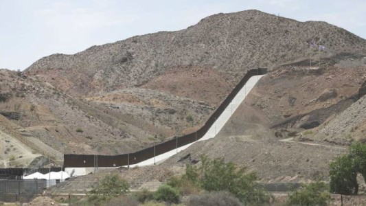 Desde abril Estados Unidos alojará a familias migrantes en hoteles