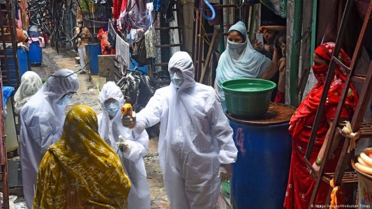 Detectaron en India una “variante doble mutante” de Coronavirus