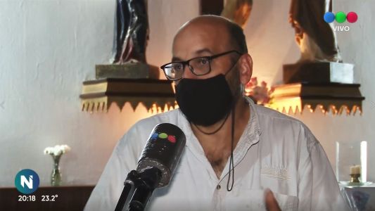 El padre Mariano Oberlin recordó a su padre desaparecido por la dictadura militar