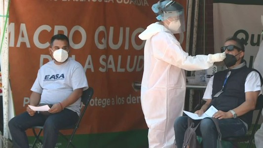 México supera los 200 mil muertos por covid