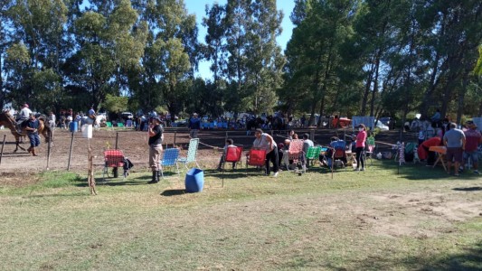 Insólito: sin habilitación, organizó un festival de doma y jineteada en una quinta