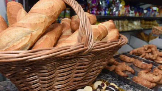 Personas en situación de calle comenzaron a producir alfajores en su panificadora en Barracas