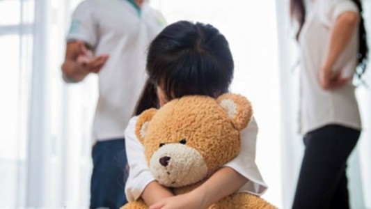 Fallo: padre deberá pagar más de $700 mil por cuota alimentaria que venía eludiendo