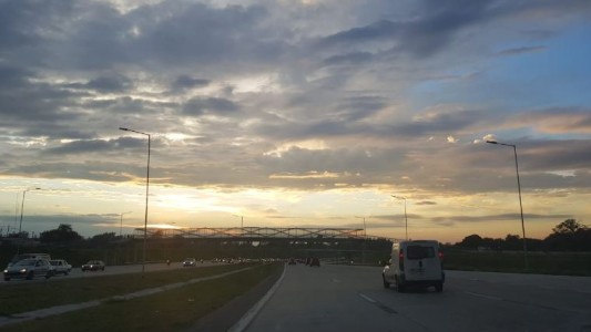 Arranque de semana húmedo y nublado, tardes de alta temperatura