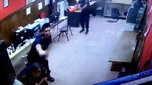 Piden 50 años de prisión para los acusados de intentar copar la comisaría de San Justo en 2018