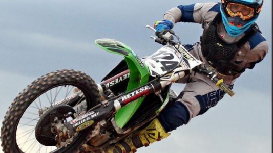 Habló el padre de "Wey" Zapata: "Amaba lo que hacía"