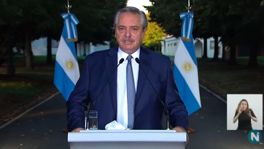 Alberto Fernández anunció nuevas restricciones:  "La pandemia está lejos de ser vencida"