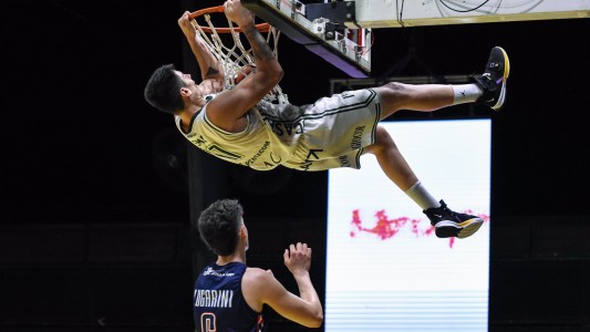 Atenas se salvó del descenso