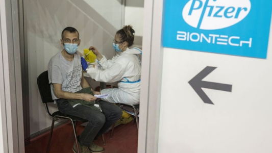 Covid-19: la vacuna de Pfizer requerirá una tercera dosis a los nueve meses