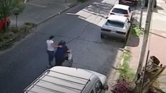 El cuento del tío más perverso: para robarle, le habló de su hija fallecida