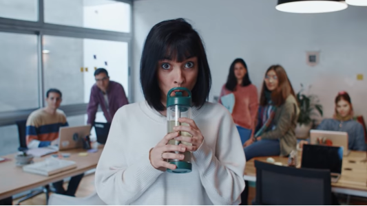 Otro invento argentino: Cómo tomar mate en cápsulas y sin bombillas