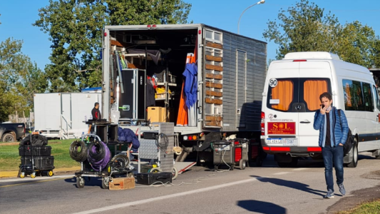 Así se filma "Granizo" en Villa Allende. La Av. Luchesse convertida en set de grabación