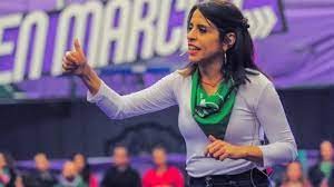 Victoria Donda le dice a las madres: "No a la exigencia de mandar a les hijes al colegio"