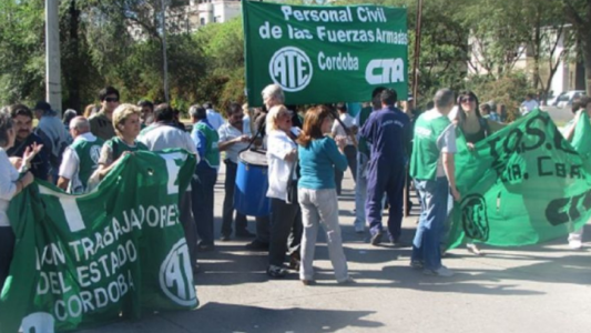 ATE se moviliza por condiciones laborales en Obra Social de las Fuerzas Armadas