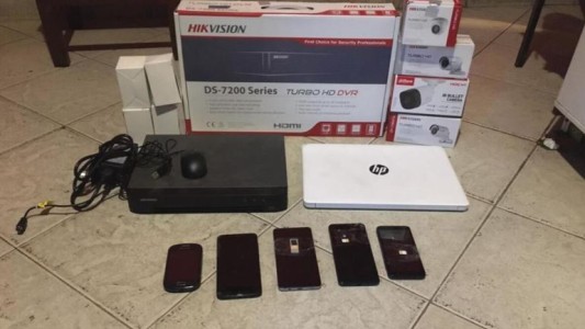 Instalaba cámaras en piezas de menores y tenía más de 530 archivos con pedofilia