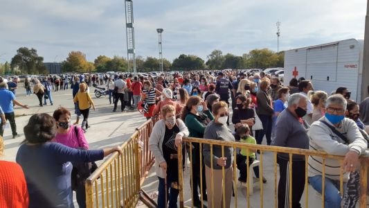 Llegaron más vacunas a córdoba y continúa el cronograma con mayores de 50, con comorbilidades