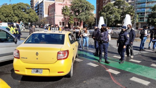 El Ministro de Gobierno se refirió a los incidentes con comerciantes: "Nos duele"