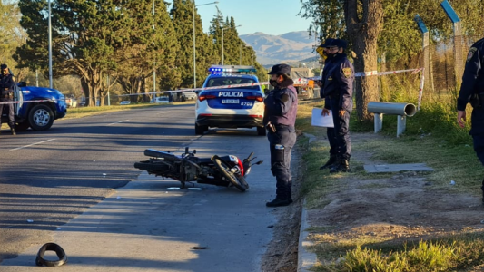 Murió una motociclista camino a La Calera