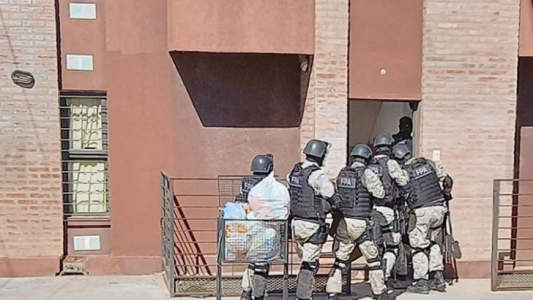 Jefa lucha antidrogas de Villa María fue detenida, está sospechada de integrar banda narco