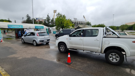 El vacunatorio “autovac” atenderá hasta la medianoche