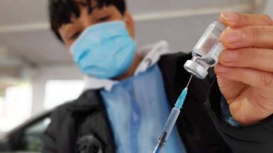 La variante india amenaza el regreso a la normalidad