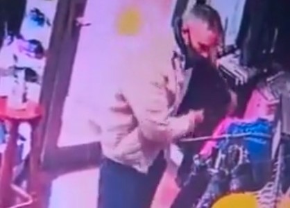 "Mechero" robó una campera en un local céntrico y quedó "escrachado" por las cámaras
