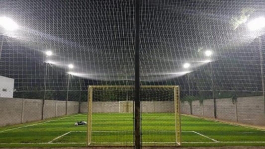 Restricciones: Los complejos de fútbol quieren volver