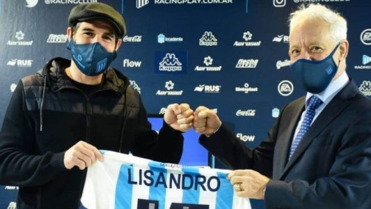 Lisandro López firmó su contrato en Racing