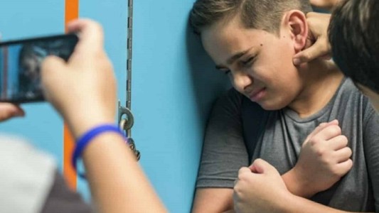 Más de la mitad de los alumnos LGBTI "se siente inseguro en las escuelas", según la Unesco