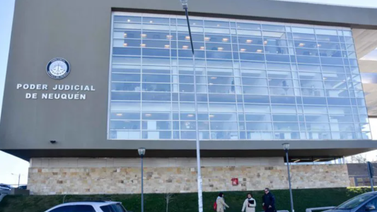 Un taxista violó a la hija de una amiga, que tiene retraso madurativo: "Yo no me voy a callar, lo que el hizo no tiene perdón. Es un enfermo"