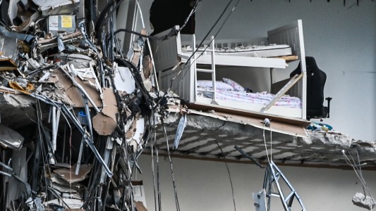 Derrumbe en Miami: recibieron 31 llamadas de un teléfono fijo de uno de los departamentos