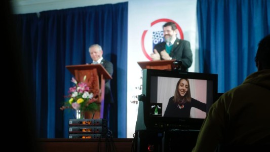 Un grupo de universitarios juraron "Por la Matria" en Villa María