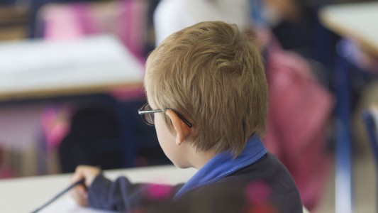 Cómo se tramita RENNYA, el subsidio para niños, niñas y adolescentes víctimas de violencia de género