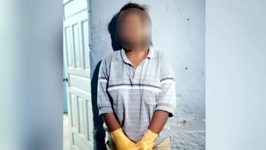 Una chica de 18 años sedujo y mató al hombre quela había violado cuando era una nena