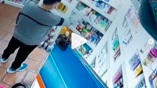 Mecheros registrados: dos robos en media hora en San Vicente