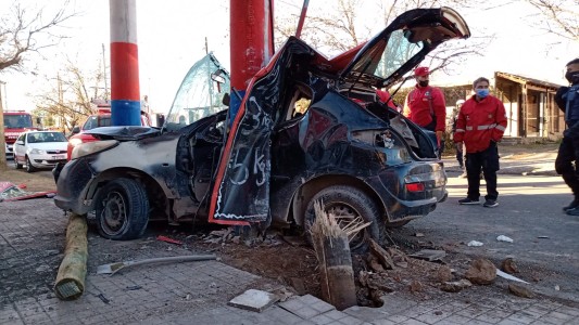 Impactantes imágenes del choque que dejó dos mujeres muertas y dos heridas graves