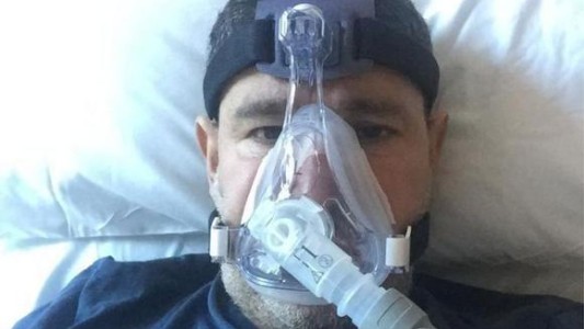 "Rechazar la vacuna fue el mayor error de mi vida": estuvo internado por coronavirus al borde de la muerte