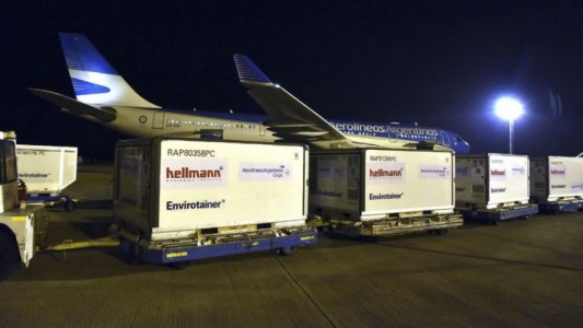 Argentina superó las 40 millones de vacunas recibidas con el arribo de un nuevo vuelo de Sinopharm