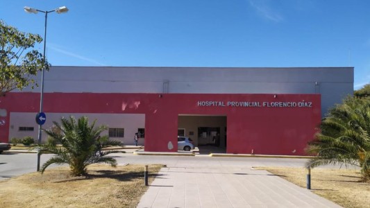 Murió una mujer con Covid-19 que tuvo una cesárea y su bebé prematuro está delicado