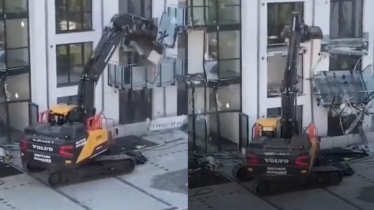 La furia de un contratista: le debían dinero, destrozó las propiedades con una grúa y se entregó a la policía