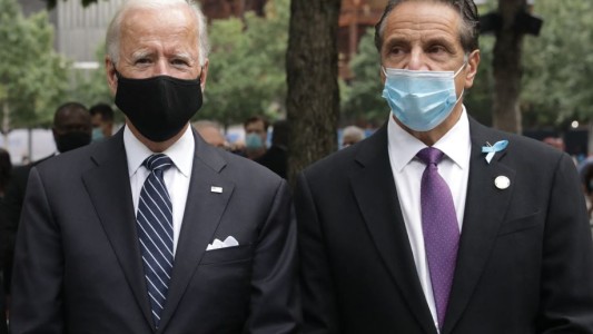 Joe Biden le pidió la renuncia al gobernador de Nueva York tras ser acusado de acoso sexual