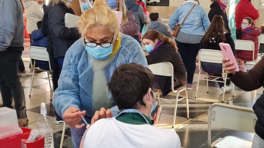 Balance del primer día de vacunación para menores en Córdoba