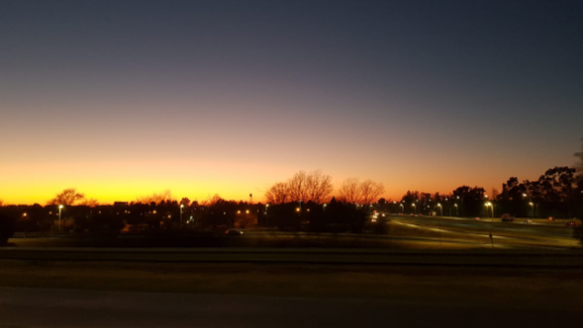 Frío y seco, ascenso de temperatura por la tarde, máxima de 17°