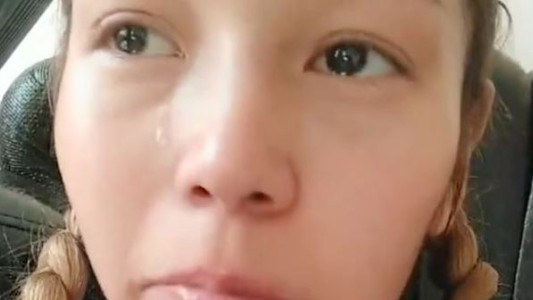 “No le importamos a nadie”, el video de una joven que conmueve al mundo tras la toma de Kabul por parte de los talibanes