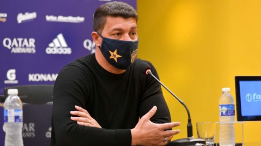 Battaglia fue presentado como entrenador de Boca: "Quiero un equipo que vaya al frente"