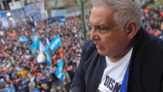 El "Pata" Medina y su hijo vuelven a prisión domiciliaria tras el acto gremial en La Plata