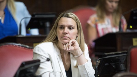 Denunció que trabajaba como niñera para una senadora del PRO y que le pagaba con un contrato en la Cámara