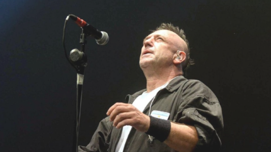 Por un fuerte rechazo en redes, la AFA dio marcha atrás y Ricardo Iorio no cantará el Himno en la previa de Argentina-Bolivia