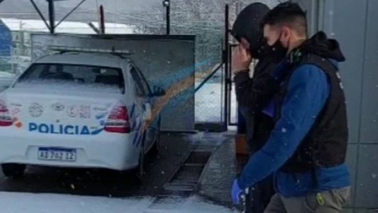 Detuvieron en Ushuaia a uno de los hackers acusados de estafar a Bill Gates